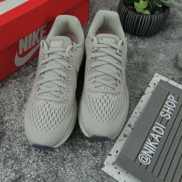 Nike Air Zoom Pegasus Sneakers - Picture 3 of 5